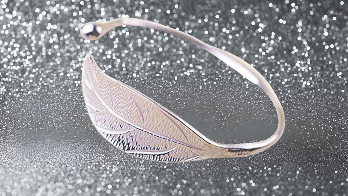 Elegant Simplicity: Sterling Silver Open Bracelets for Women – The Perfect Birthday Gift