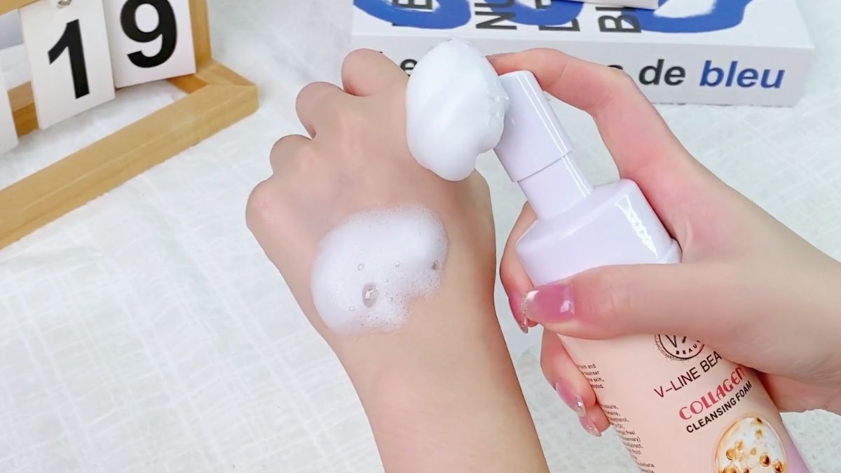 V-Line Beauty’s Collagen Cleansing Foam with Built-in Brush