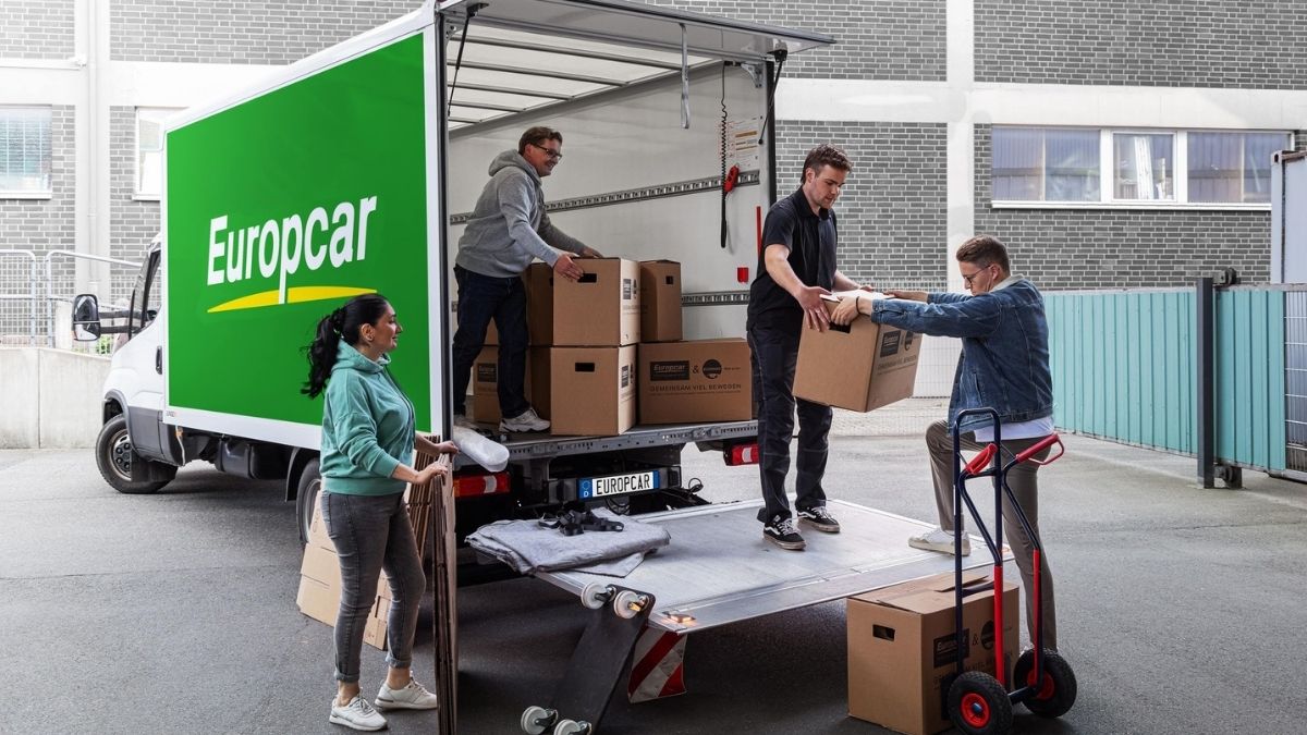 How Europcar Vans and Trucks Solutions Helps You Scale Business Transport Without Owning a Fleet
