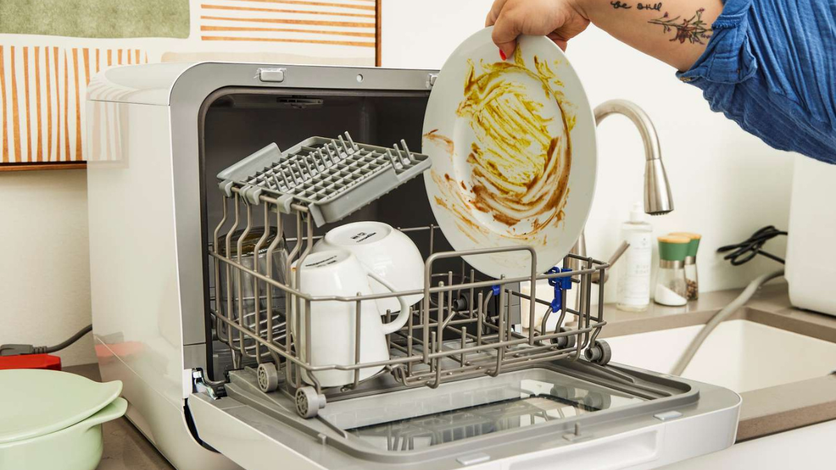 EUHOMY 6 Programs Countertop Dishwasher Review: Compact Cleaning Power for Small Kitchens 
